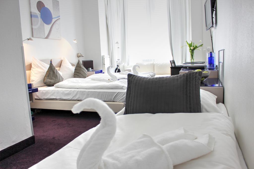 Plenus Boutique Hotel BRE Стая снимка
