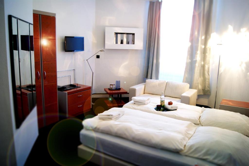 Plenus Boutique Hotel BRE Стая снимка